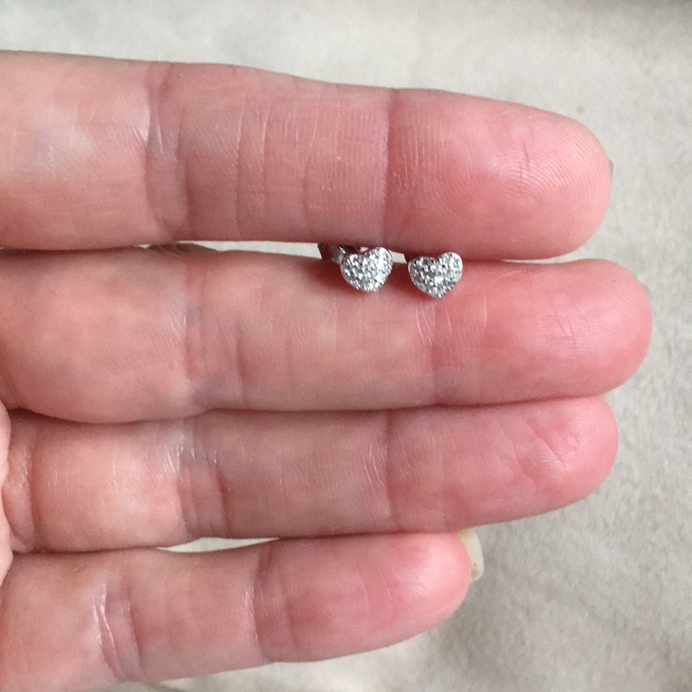 New! Sterling Silver Heart Stud Earrings - Picture 7 of 8